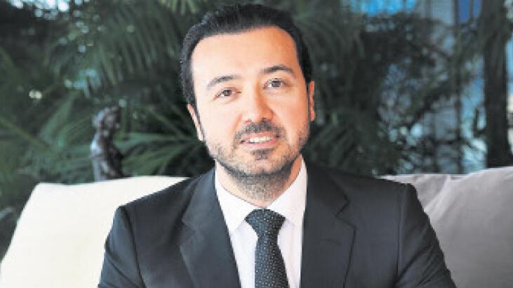 Aşçıoğlu’nda bayrak değişimi