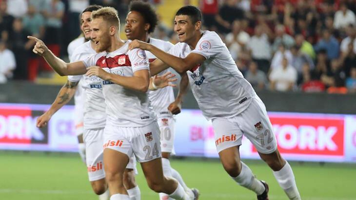 Sivasspor’da Samu Saiz siftah yaptı!
