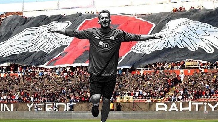 Fenerbahçe, Ediz Bahtiyaroğlu’nu unutmadı: Kanatlanıp uçtuğun yerde, Bahtiyar ol