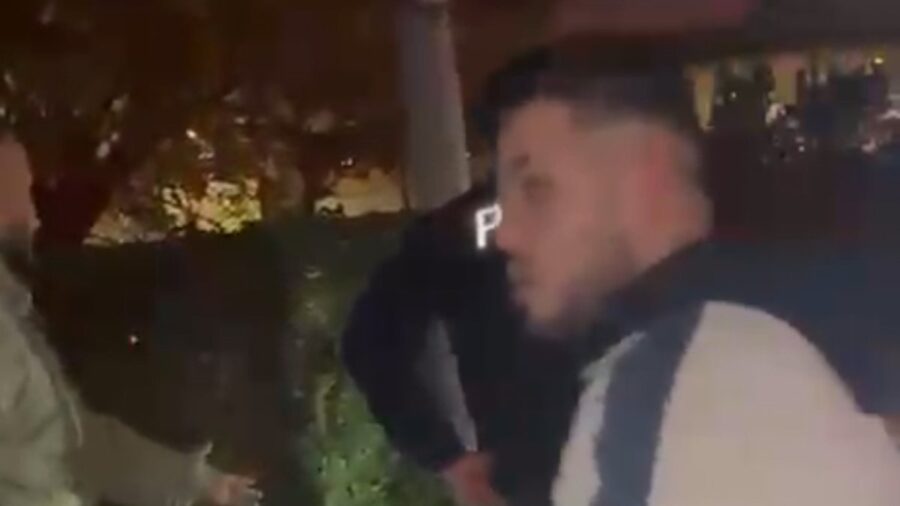 İstanbul’da ‘dur’ ihtarına uymayıp polis aracına çarptı: Ehliyetsiz olduğu öğrenildi