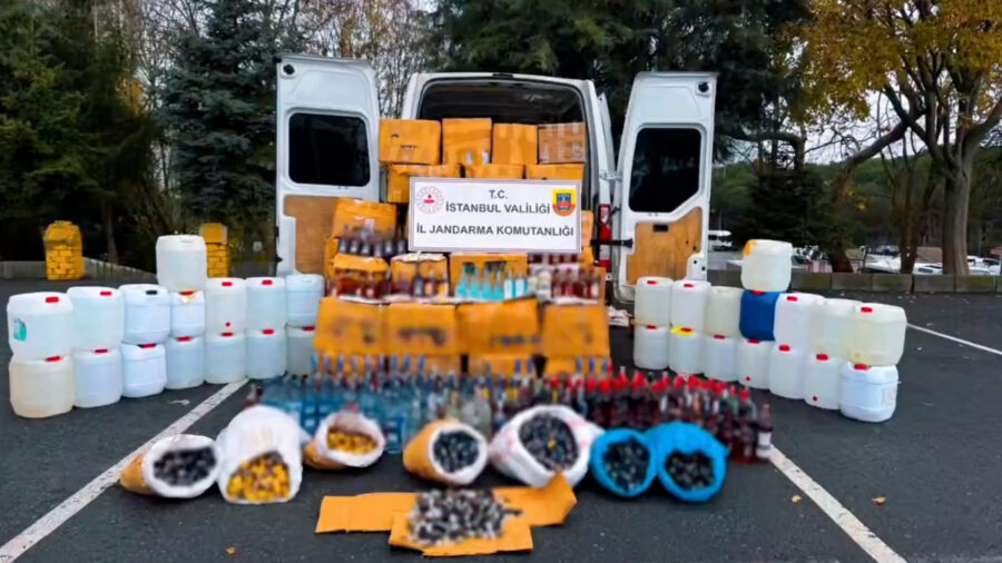 17 ilde alkollü içki kaçakçılığı ve sahteciliği operasyonu: 66 gözaltı